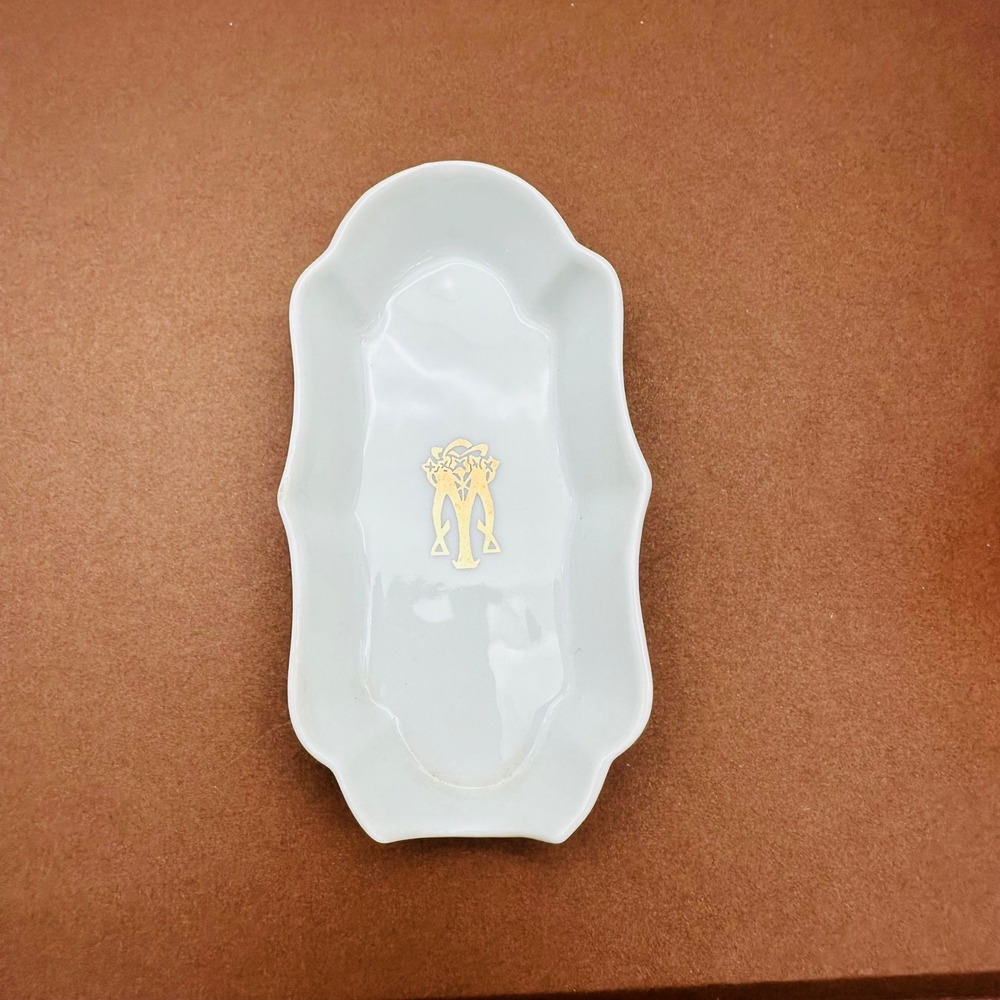 Vintage Maxim's de Paris Cigar Ashtray White Porcelain Gold Logo Made in France